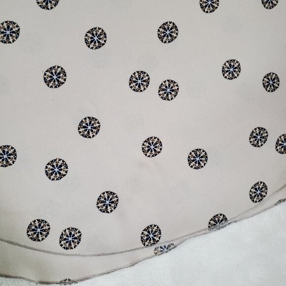 aritzia Wilfred womens tank top round neck sz XS Cream color back zipper closure - Picture 7 of 10